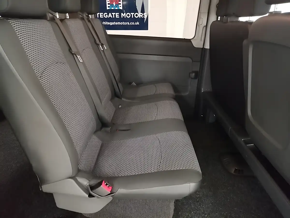 Used 2012 Mercedes-Benz Vito Dualiner Grey - Interior and Exterior details 11