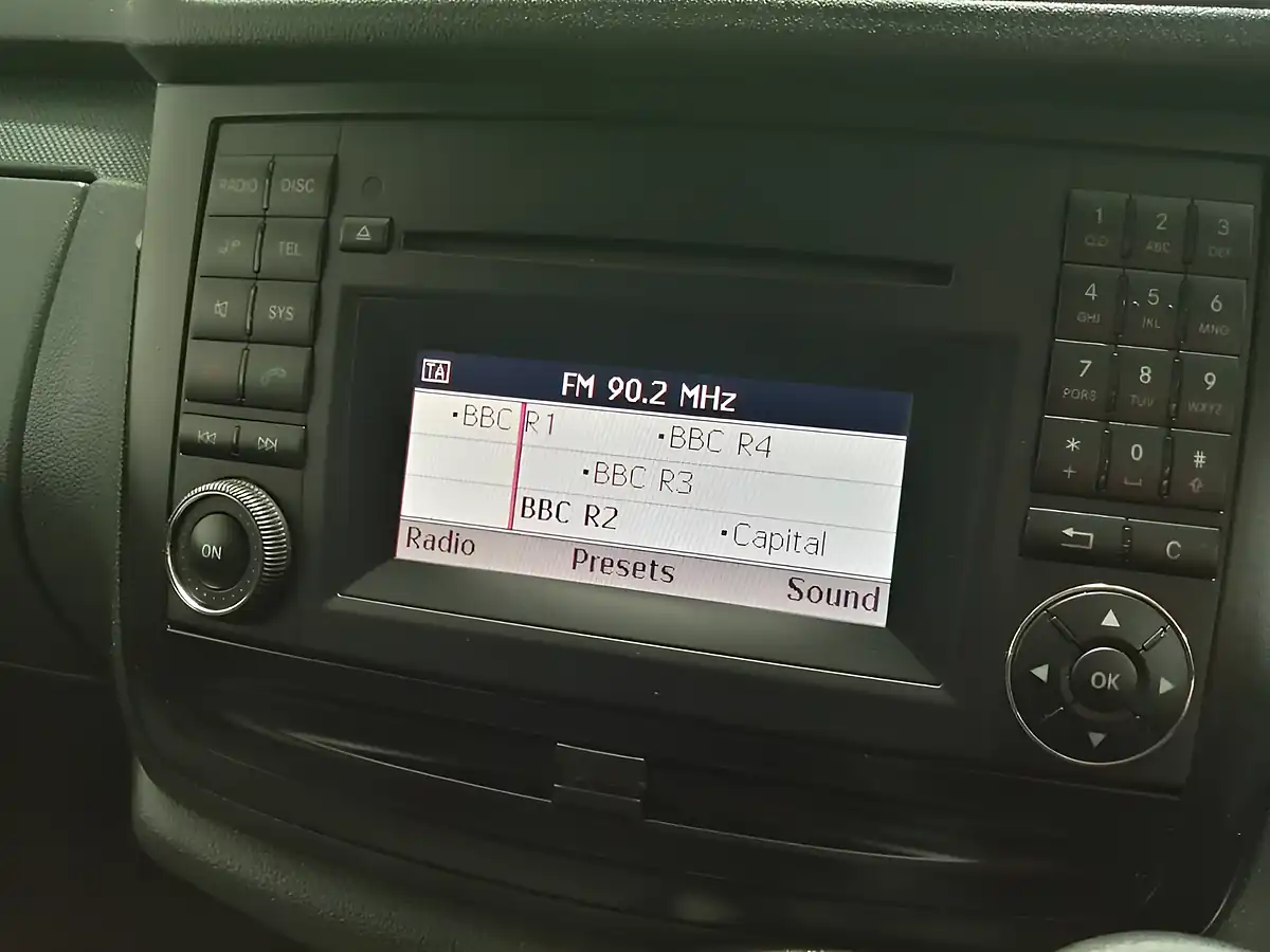 Used 2012 Mercedes-Benz Vito Dualiner Grey - Interior and Exterior details 13