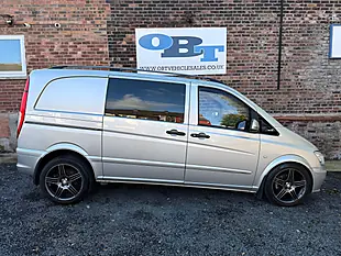 Used 2012 Mercedes-Benz Vito Dualiner Silver - Interior and Exterior details 2