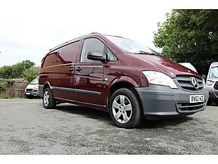 Used 2012 Mercedes-Benz Vito Lwb Red - Interior and Exterior details 11
