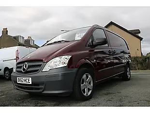Used 2012 Mercedes-Benz Vito Lwb Red - Interior and Exterior details 12