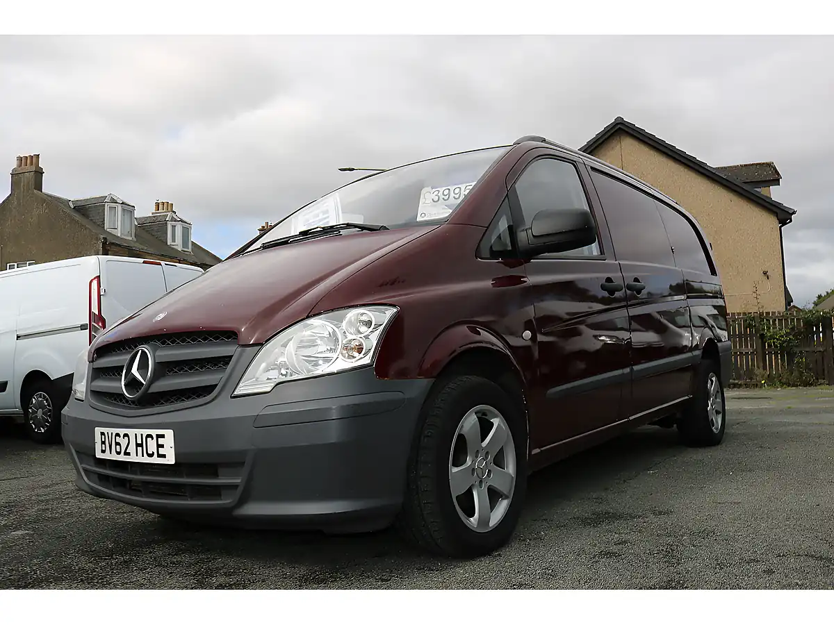 Used 2012 Mercedes-Benz Vito Lwb Red - Interior and Exterior details 12