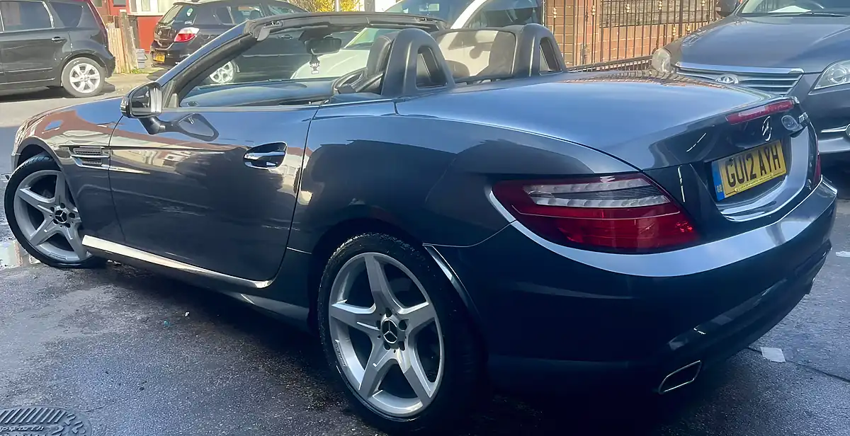 Used 2012 Mercedes Slk AMG Sport Dolphin Grey Metallic - Interior and Exterior details 14