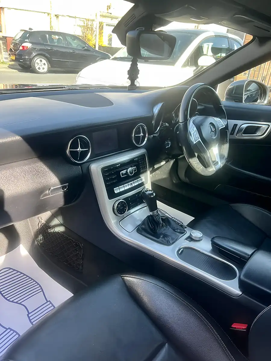 Used 2012 Mercedes Slk AMG Sport Dolphin Grey Metallic - Interior and Exterior details 9