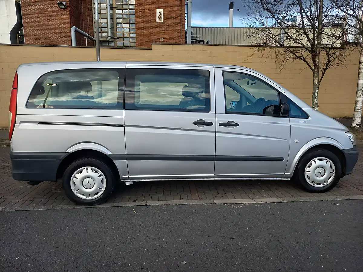 Used 2012 Mercedes Vito Traveliner Brilliant Silver Metallic - Interior and Exterior details 7
