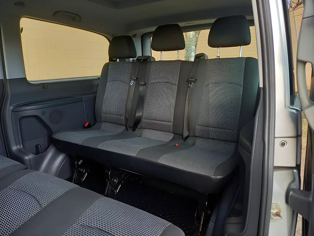 Used 2012 Mercedes Vito Traveliner Brilliant Silver Metallic - Interior and Exterior details 9