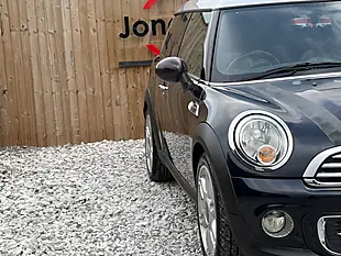 Used 2012 MINI Clubman Cooper Hampton Blue - Interior and Exterior details 6