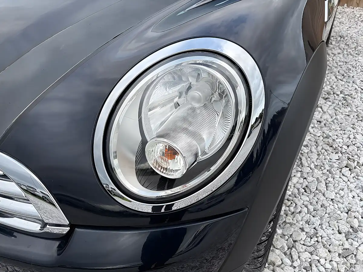 Used 2012 MINI Clubman Cooper Hampton Blue - Interior and Exterior details 8