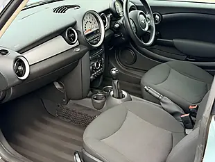 Used 2012 MINI Clubman Cooper Ice Blue - Interior and Exterior details 14