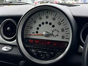 Used 2012 MINI Clubman Cooper Ice Blue - Interior and Exterior details 16