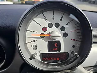 Used 2012 MINI Clubman Cooper Red - Interior and Exterior details 12