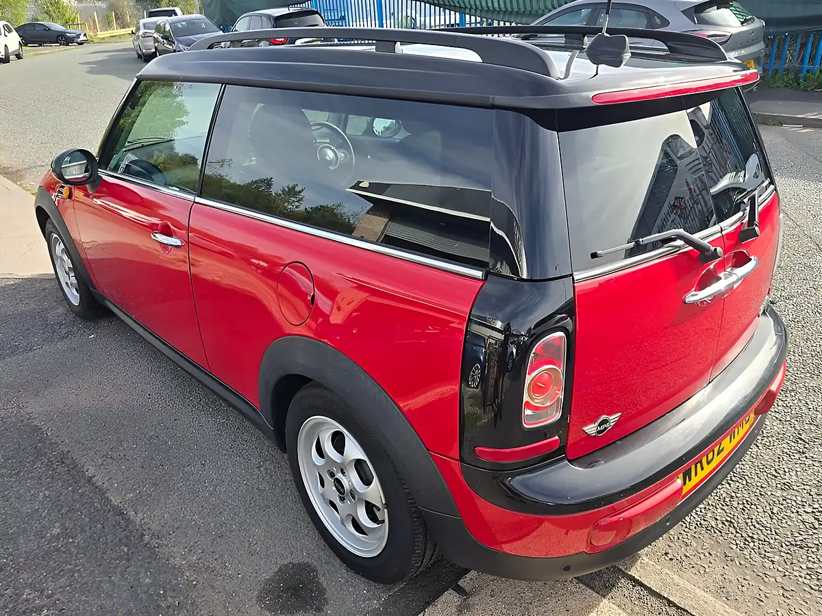 Used 2012 MINI Clubman Cooper Red - Interior and Exterior details 8