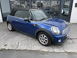 Used 2012 MINI Convertible One (pepper Pack) Lightning Blue Metallic - Interior and Exterior details 17