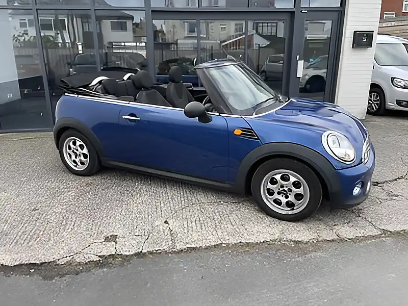 Used 2012 MINI Convertible One (pepper Pack) Lightning Blue Metallic - Interior and Exterior details 2