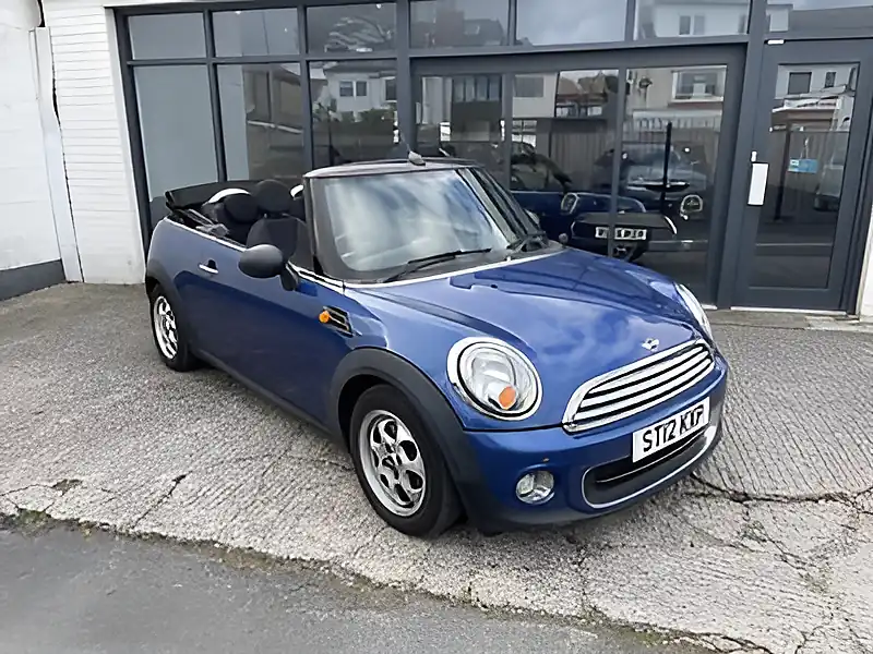 Used 2012 MINI Convertible One (pepper Pack) Lightning Blue Metallic - Interior and Exterior details 3