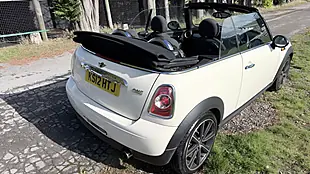 Used 2012 MINI Convertible One White - Interior and Exterior details 5