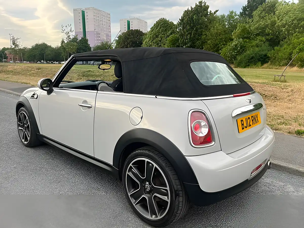 Used 2012 MINI Convertible Soho Silver - Interior and Exterior details 9