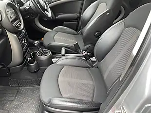 Used 2012 MINI Countryman Chili Ii Pack Crystal Silver Metallic - Interior and Exterior details 10