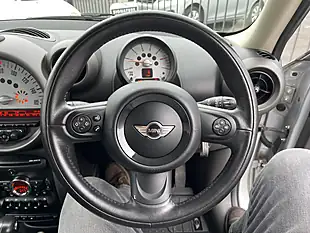 Used 2012 MINI Countryman Chili Ii Pack Crystal Silver Metallic - Interior and Exterior details 16