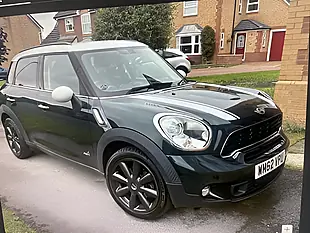 Used 2012 MINI Countryman Chili Pack Oxford Green Metallic - Interior and Exterior details 2