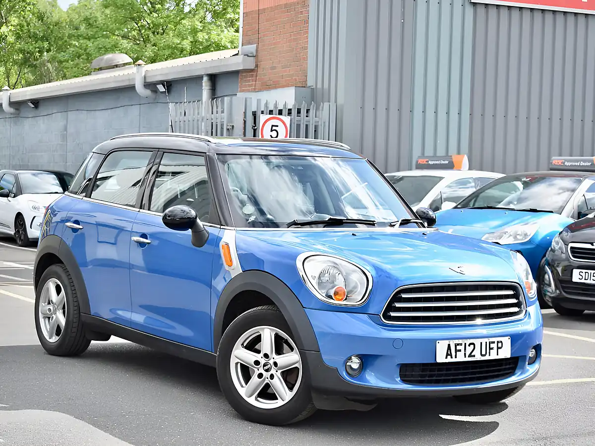 Used 2012 MINI Countryman Cooper Blue - Front View