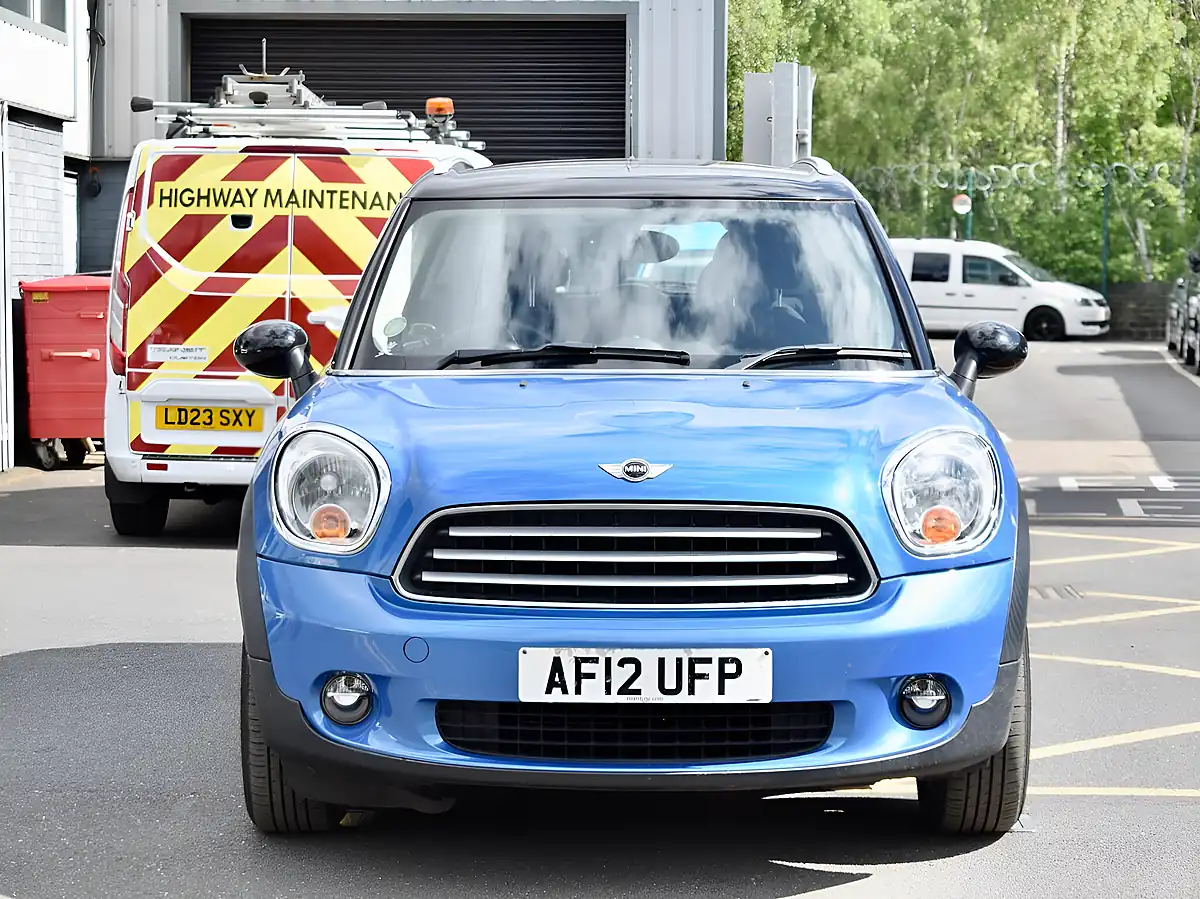 Used 2012 MINI Countryman Cooper Blue - Interior and Exterior details 2