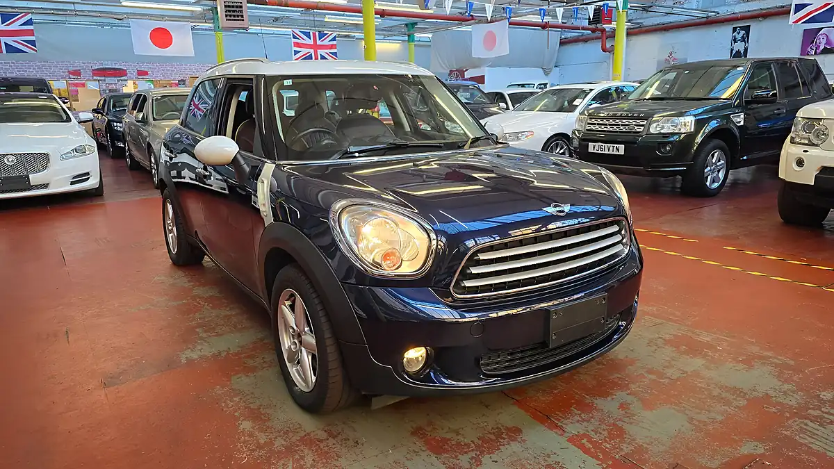 Used 2012 MINI Countryman Cooper Blue - Interior and Exterior details 3