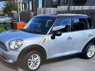Used 2012 MINI Countryman Cooper (chili Ii Pack) Crystal Silver Metallic - Interior and Exterior details 2