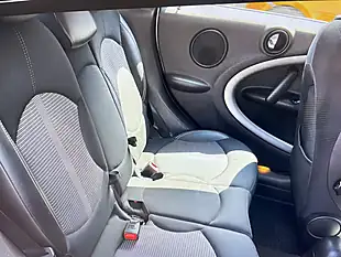 Used 2012 MINI Countryman Cooper (chili Ii Pack) Crystal Silver Metallic - Interior and Exterior details 8