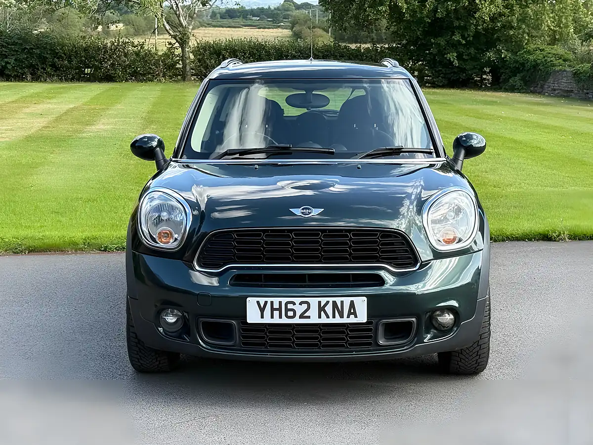 Used 2012 MINI Countryman Cooper Green - Interior and Exterior details 3
