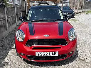 Used 2012 MINI Countryman Cooper Red - Interior and Exterior details 13
