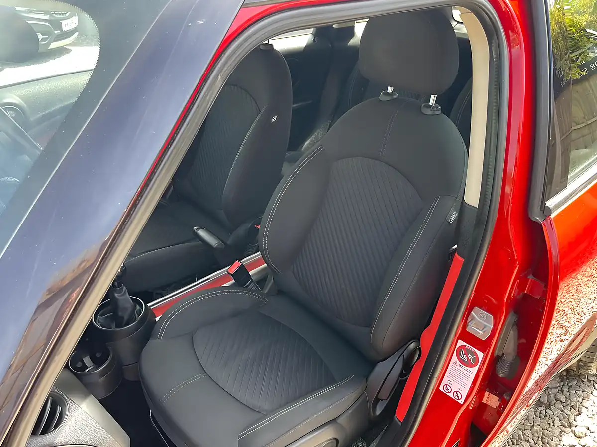 Used 2012 MINI Countryman Cooper Red - Interior and Exterior details 16