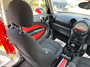 Used 2012 MINI Countryman Cooper Red - Interior and Exterior details 3