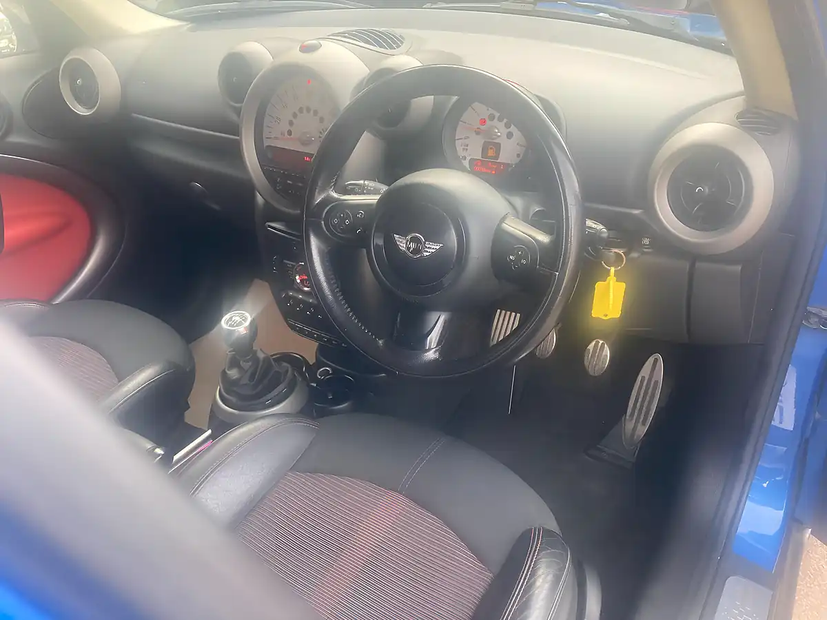 Used 2012 MINI Countryman Cooper S Blue - Interior and Exterior details 7