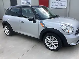 Used 2012 MINI Countryman Cooper Silver - Interior and Exterior details 8