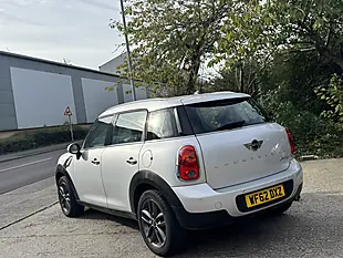Used 2012 MINI Countryman Cooper Silver - Interior and Exterior details 4