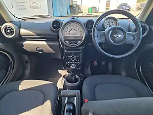 Used 2012 MINI Countryman One D Grey - Interior and Exterior details 17