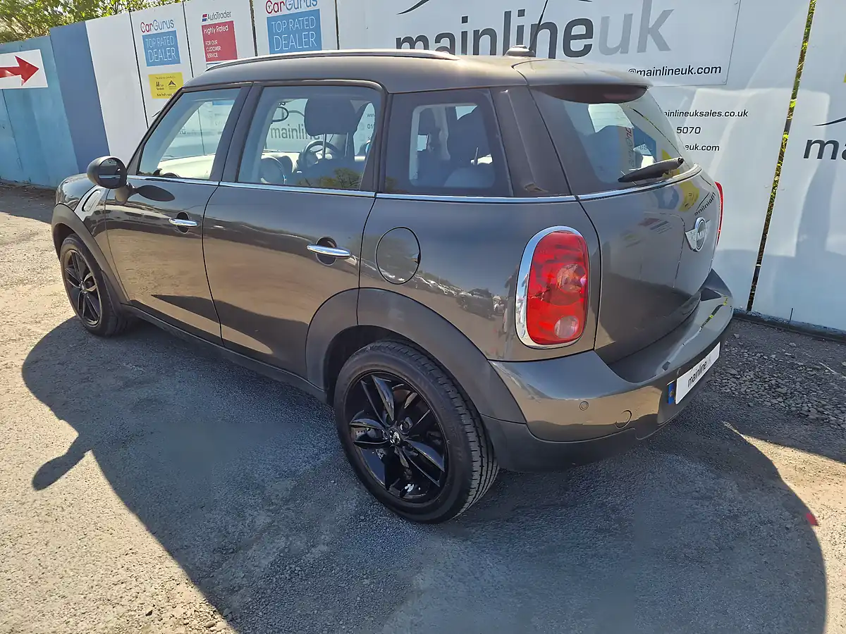 Used 2012 MINI Countryman One D Grey - Interior and Exterior details 5