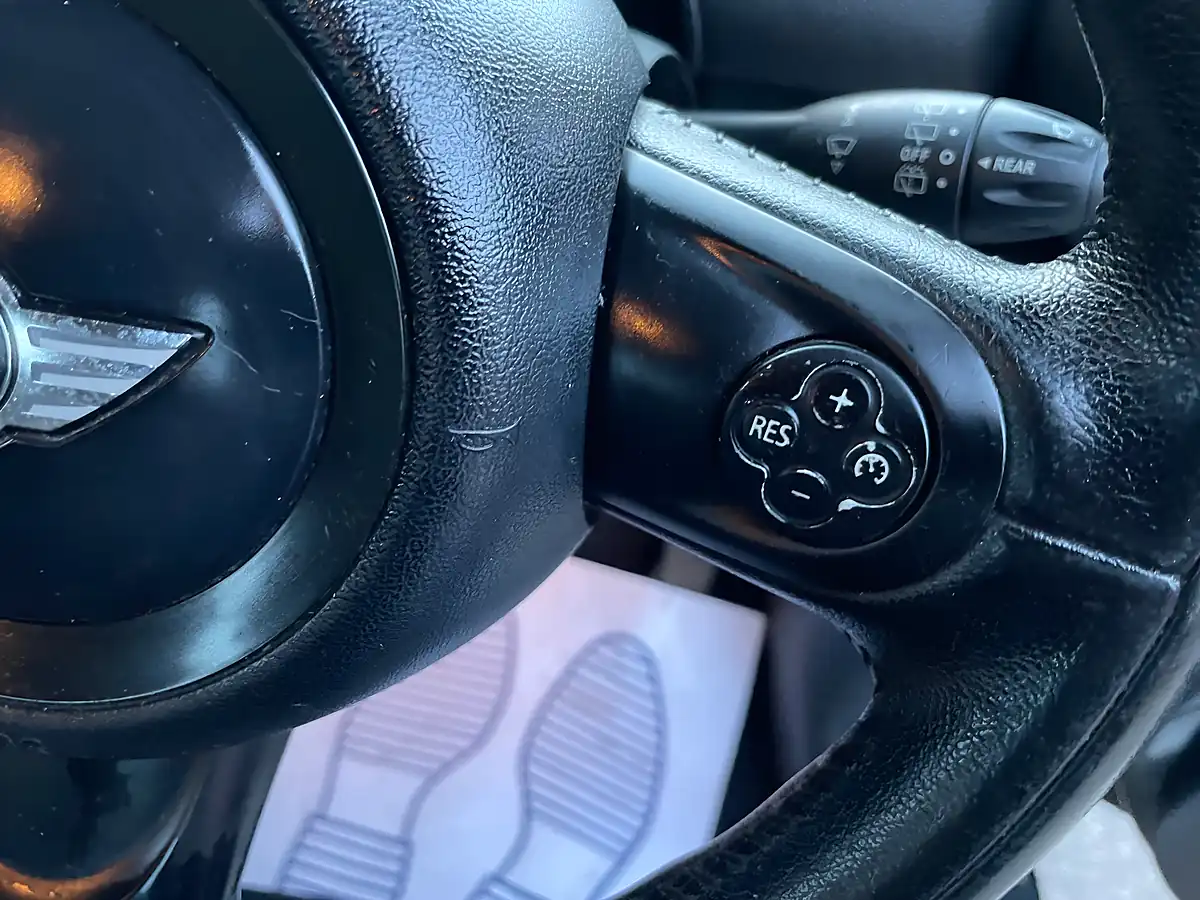 Used 2012 MINI Countryman One D Grey - Interior and Exterior details 11