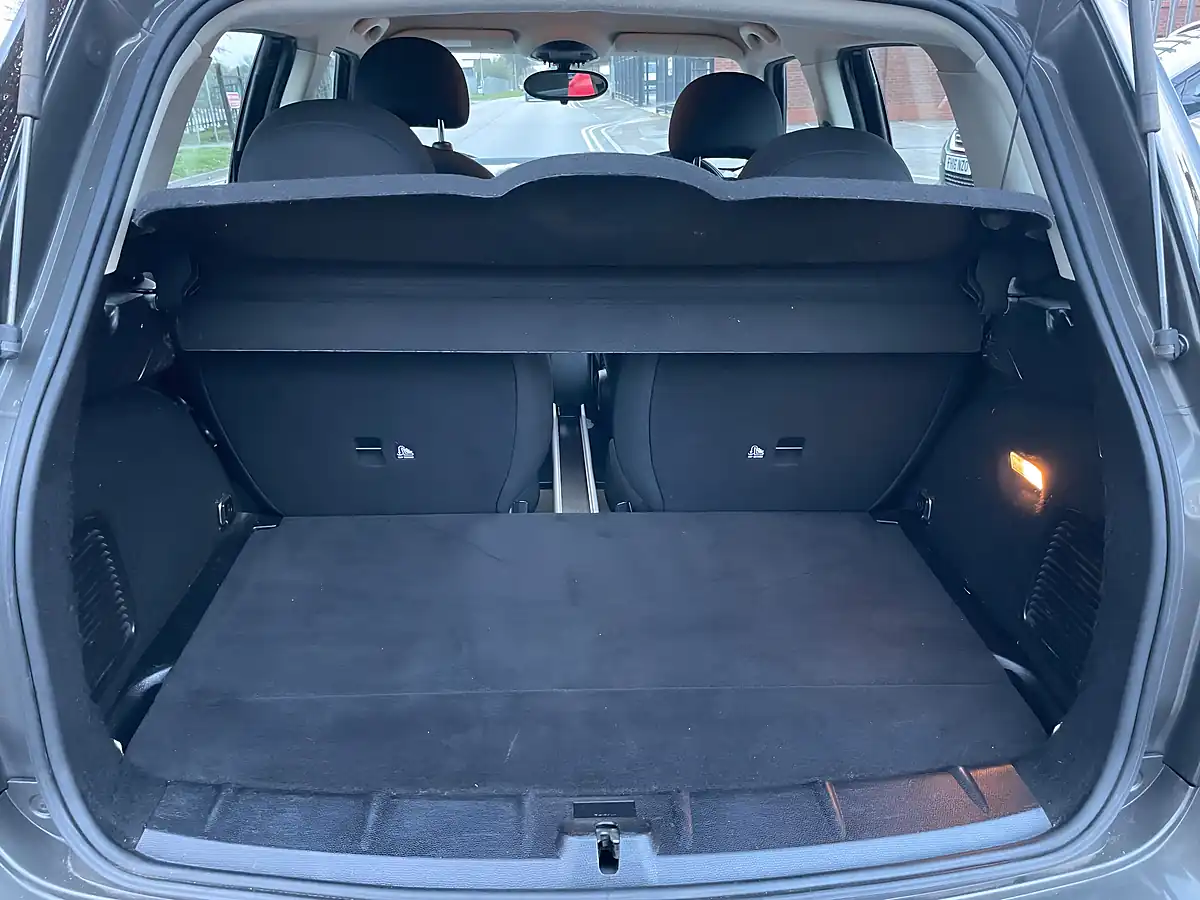 Used 2012 MINI Countryman One D Grey - Interior and Exterior details 13