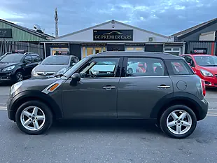 Used 2012 MINI Countryman One D Grey - Interior and Exterior details 5