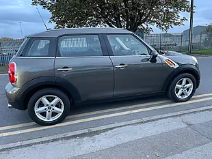 Used 2012 MINI Countryman One D Grey - Interior and Exterior details 6