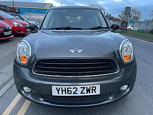 Used 2012 MINI Countryman One D Grey - Interior and Exterior details 7