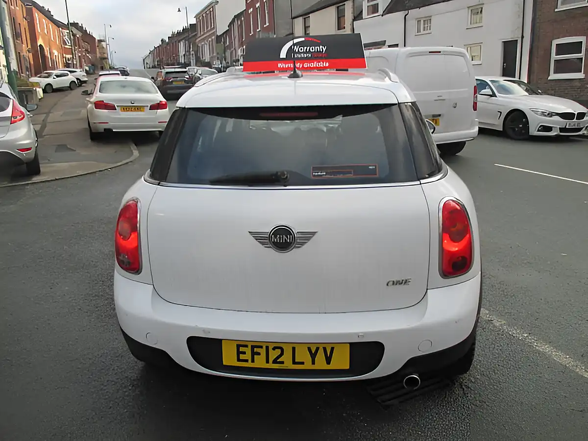 Used 2012 MINI Countryman One White - Interior and Exterior details 3