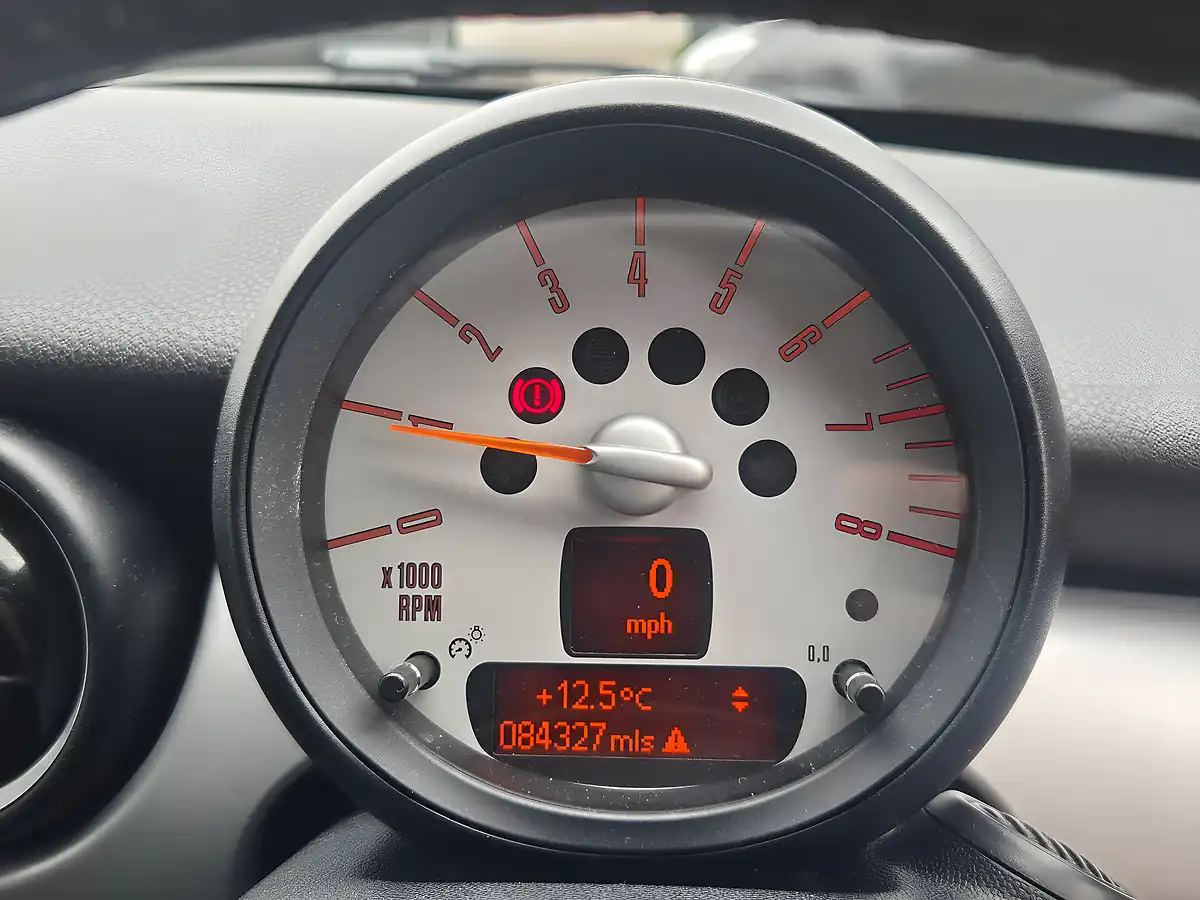 Used 2012 MINI Coupe Cooper Grey - Interior and Exterior details 12