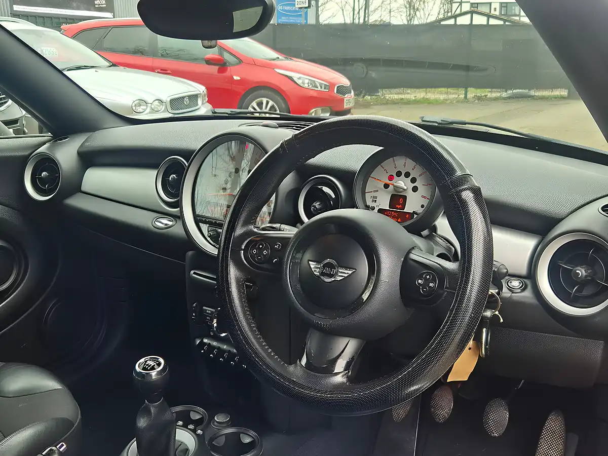 Used 2012 MINI Coupe Cooper Grey - Interior and Exterior details 9