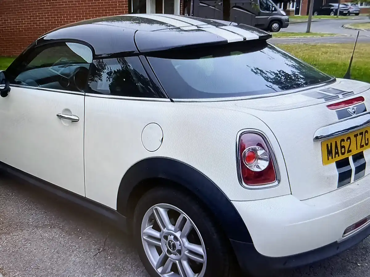 Used 2012 MINI Coupe Cooper (pepper Pack) Pepper White - Interior and Exterior details 4