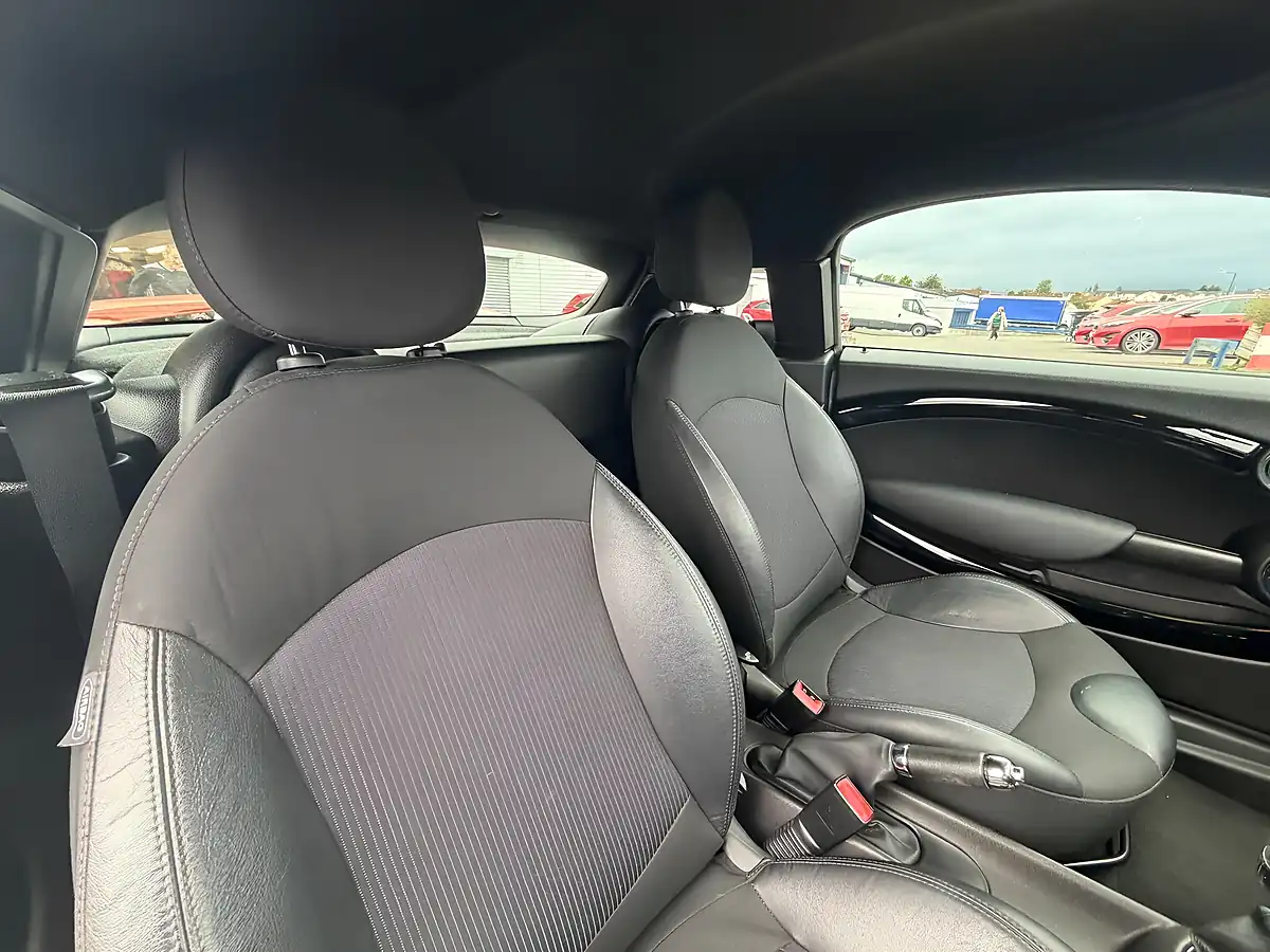 Used 2012 MINI Coupe Cooper S Orange - Interior and Exterior details 11