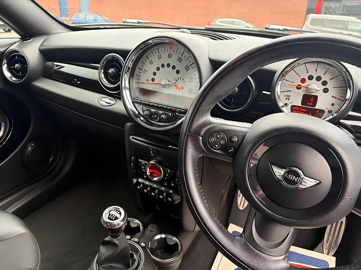 Used 2012 MINI Coupe Cooper S Orange - Interior and Exterior details 9
