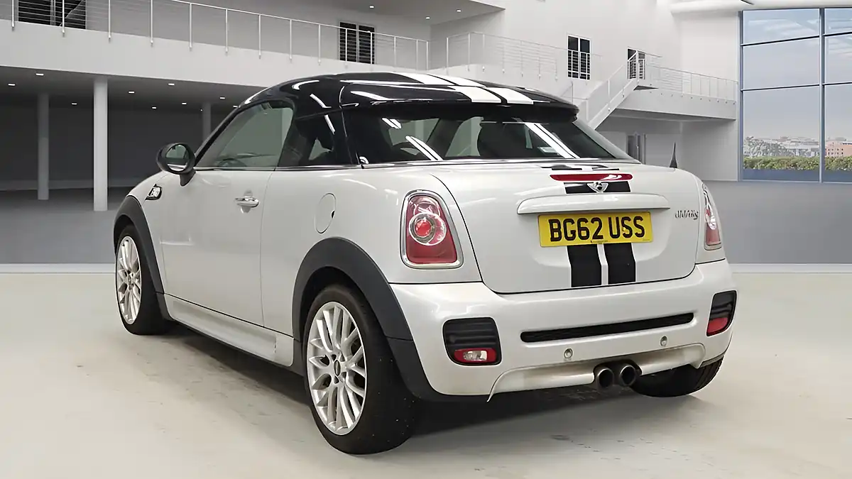 Used 2012 MINI Coupe Cooper S Silver - Interior and Exterior details 3
